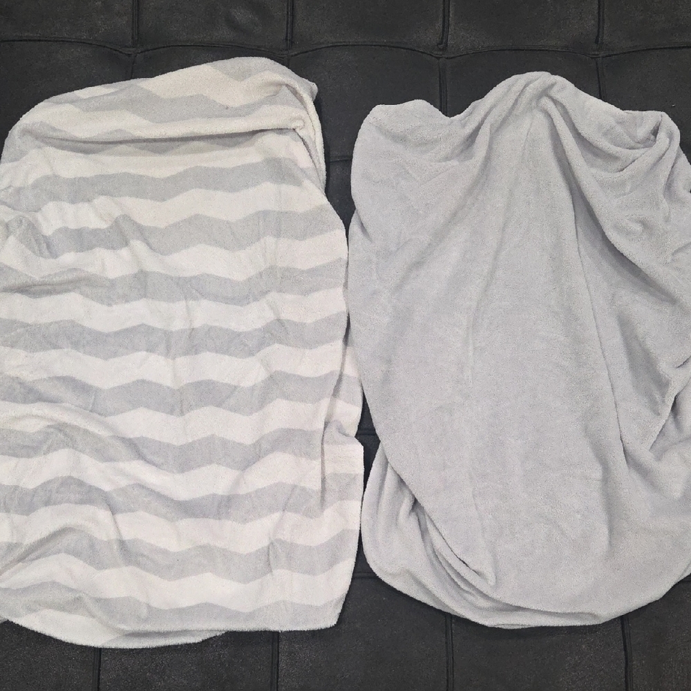 BabiesRUs Gray and White Changing Pad Covers